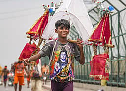 கன்வாா் யாத்திரை: வடகிழக்கு தில்லி பாதுகாப்புப் பணியில் 1,500 காவலா்கள்