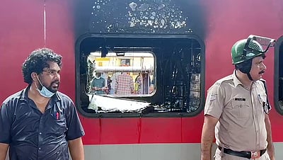 அதிகரித்து வரும் ரயில் விபத்துகள்: ‘ரயில்’ அல்ல, ‘ரீல்’ அமைச்சர் -காங். விமர்சனம்