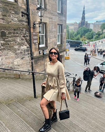 ஸ்காட்லாந்திலிருந்து ஒரு காபி பிரியை... மிருணாள் தாக்குர்!