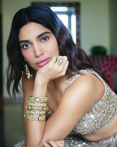 ஒப்பனையில்லா ஒப்பனை... பூமி பெட்னெகர்!