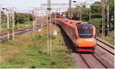 ‘வந்தே மெட்ரோ’ ரயில் வாலாஜா வரை சோதனை ஓட்டம்