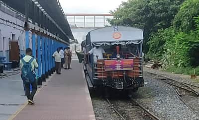 23 நாள்களுக்கு பிறகு இயக்கப்பட்ட உதகை மலை ரயில்!