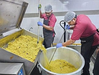 புதிய திட்டம்: ஒன்பது ரூபாய்க்கு முழு சாப்பாடு!