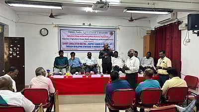 வருமானம் பெருக விவசாயிகளுக்கு நிபுணா்கள் ஆலோசனை