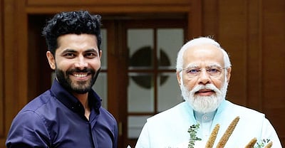 பாஜகவில் இணைந்தார் ஜடேஜா