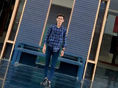 சொல்லப் போனால்... ஆளைக் கொல்கிறார்கள், கட்டடத்தை  இடிக்கிறார்கள்... சட்டம் யார் கையில்?