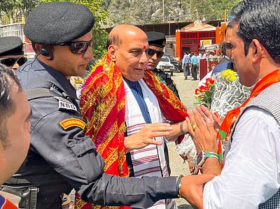 பாக். ஆக்கிரமிப்பு காஷ்மீர் மக்கள் இந்தியாவுடன் இணைய வேண்டும் -ராஜ்நாத் சிங்