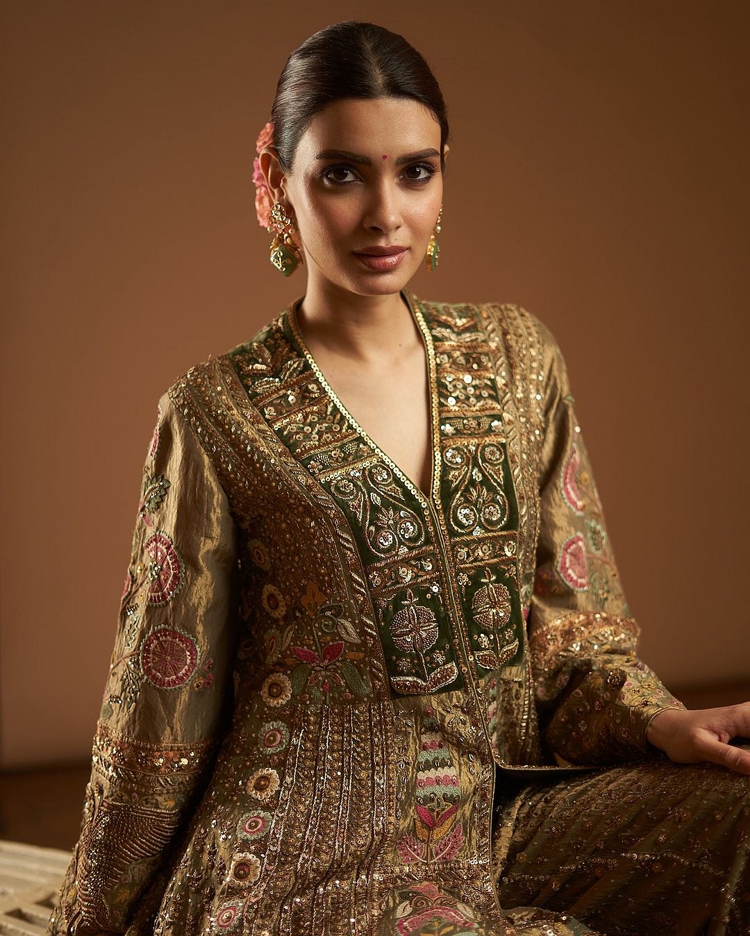 கண்ணுறங்கும் வேளை... டயானா பென்டி!