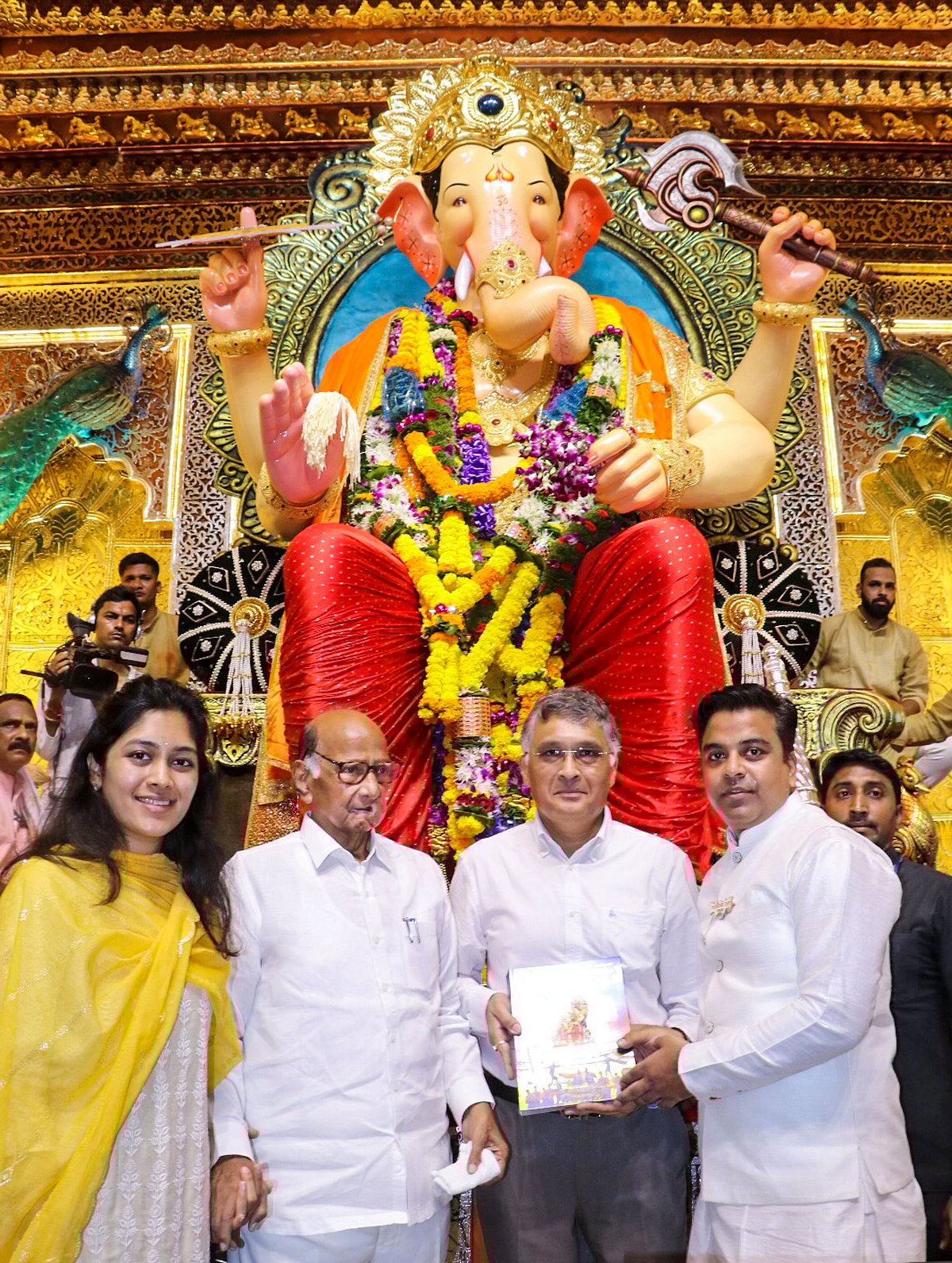 மும்பை லால்பாக்சா ராஜ விநாயகருக்கு ஒரே நாளில் ரூ.50 லட்சம் நன்கொடை