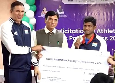 பாராலிம்பிக்கில் பதக்கம் வென்றவர்களுக்கு பரிசுத் தொகை வழங்கிய மத்திய அரசு!