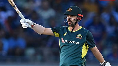 ஒரே ஓவரில் 30 ரன்கள் விளாசிய டிராவிஸ் ஹெட்: ஆஸி. அபார வெற்றி!