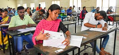 குரூப் 2, 2ஏ தேர்வுக்கூட  நுழைவுச் சீட்டு வெளியீடு!