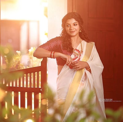 ஹேப்பி ஓணம்... அபர்ணா பாலமுரளி!