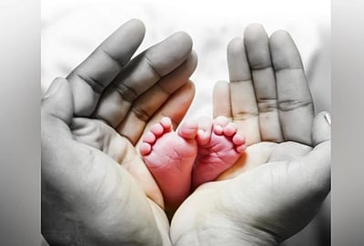 பாக்கியலட்சுமி தொடர் நடிகைக்கு பெண் குழந்தை!