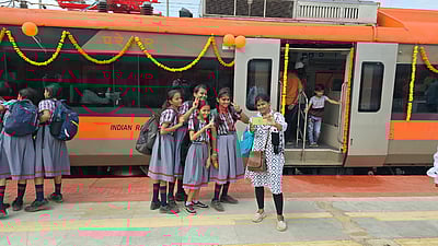 நாட்டின் முதல் வந்தே மெட்ரோ ரயில் சேவை தொடக்கம்! 