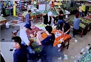 கெட்ட போரிடும் உலகம்!