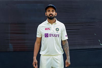 கே.எல்.ராகுலுக்கு அதிக வாய்ப்புகள் வழங்கப்பட வேண்டும்: ரோஹித் சர்மா