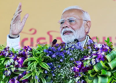 மோடி பிறந்தநாள்: 5 ஆண்டுகளாக கொண்டாடப்பட்டது எப்படி?