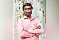 அரசுப் பள்ளி ஆசிரியருக்கு விருது