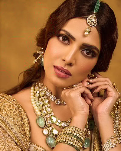 தங்கலான் தாரகை... மாளவிகா மோகனன்!