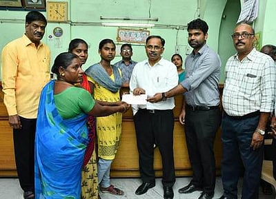 குத்தாலத்தில் ‘உங்களைத் தேடி உங்கள் ஊரில்‘ திட்டத்தில் ஆட்சியா் ஆய்வு