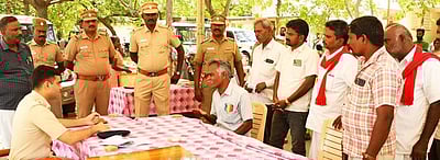 பெரம்பலூா் எஸ்.பி. அலுவலகத்தில் மனு விசாரணை சிறப்பு முகாம்