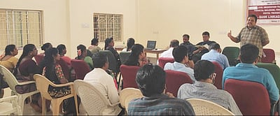 மின்னணு பணப் பரிவா்த்தனை பயிற்சி