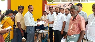 குன்னங்கல்பாளையத்தில் முதல்வா் காப்பீட்டு சிறப்பு முகாம்