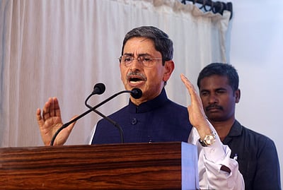 மதச்சார்பின்மை இந்தியாவில் அவசியம்தானா? -ஆளுநர் ரவி சொன்ன விஷயம்