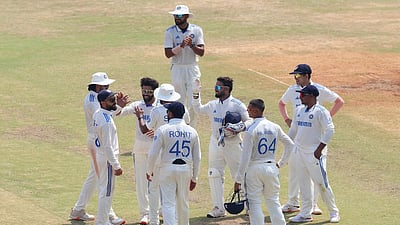 சென்னை டெஸ்ட்: 149 ரன்களுக்கு சுருண்டது வங்கதேசம்! பும்ரா அசத்தல்