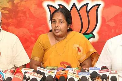 ஆர்.எஸ்.எஸ். அணிவகுப்புக்கு இந்த ஆண்டும் அனுமதி மறுப்பதா? வானதி சீனிவாசன் கண்டனம்