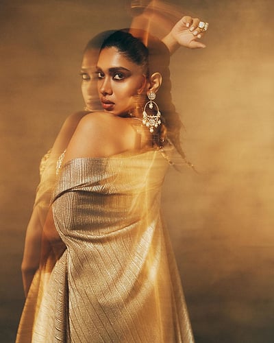 கனவே கலையாதே... துஷாரா விஜயன்!