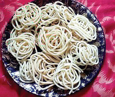 தேங்காய்ப் பால் முறுக்கு