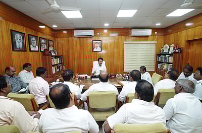 டிட்டோஜாக் போராட்டம் ஒத்திவைப்பு: அமைச்சருடன் பேசிய பின் முடிவு