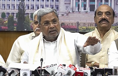 நீதிக்காகப் போராடுவதால் பாஜக குறிவைக்கிறது: சித்தராமையா