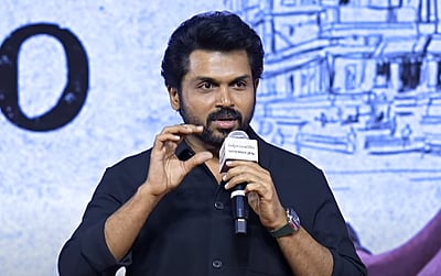 பவன் கல்யாணிடம் மன்னிப்பு கேட்ட கார்த்தி!