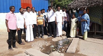 பருவமழை தொடங்கும் முன்பு வடிகால்கள் சீரமைப்பு : மேயா்