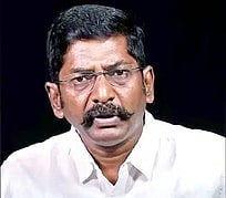 சிறையிலிருந்து வெளியே வந்தார் சவுக்கு சங்கர்!