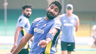 பாக்ஸிங் டே டெஸ்ட்: தீவிர வலைப்பயிற்சியில் இந்திய பந்துவீச்சாளர்கள் (விடியோ)!