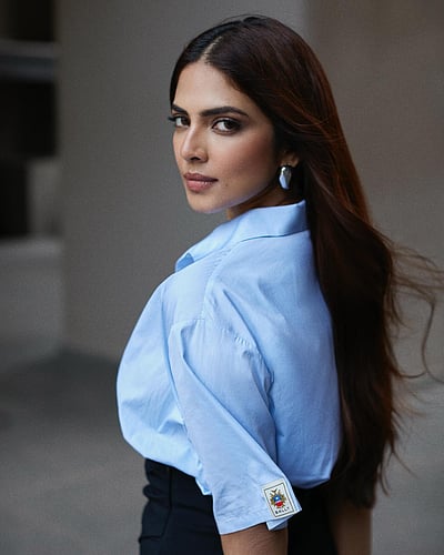 கார்ப்பரேட்டர்... மாளவிகா மோகனன்!