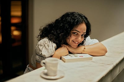 தேன்சுடரே... நித்யா மெனன்!