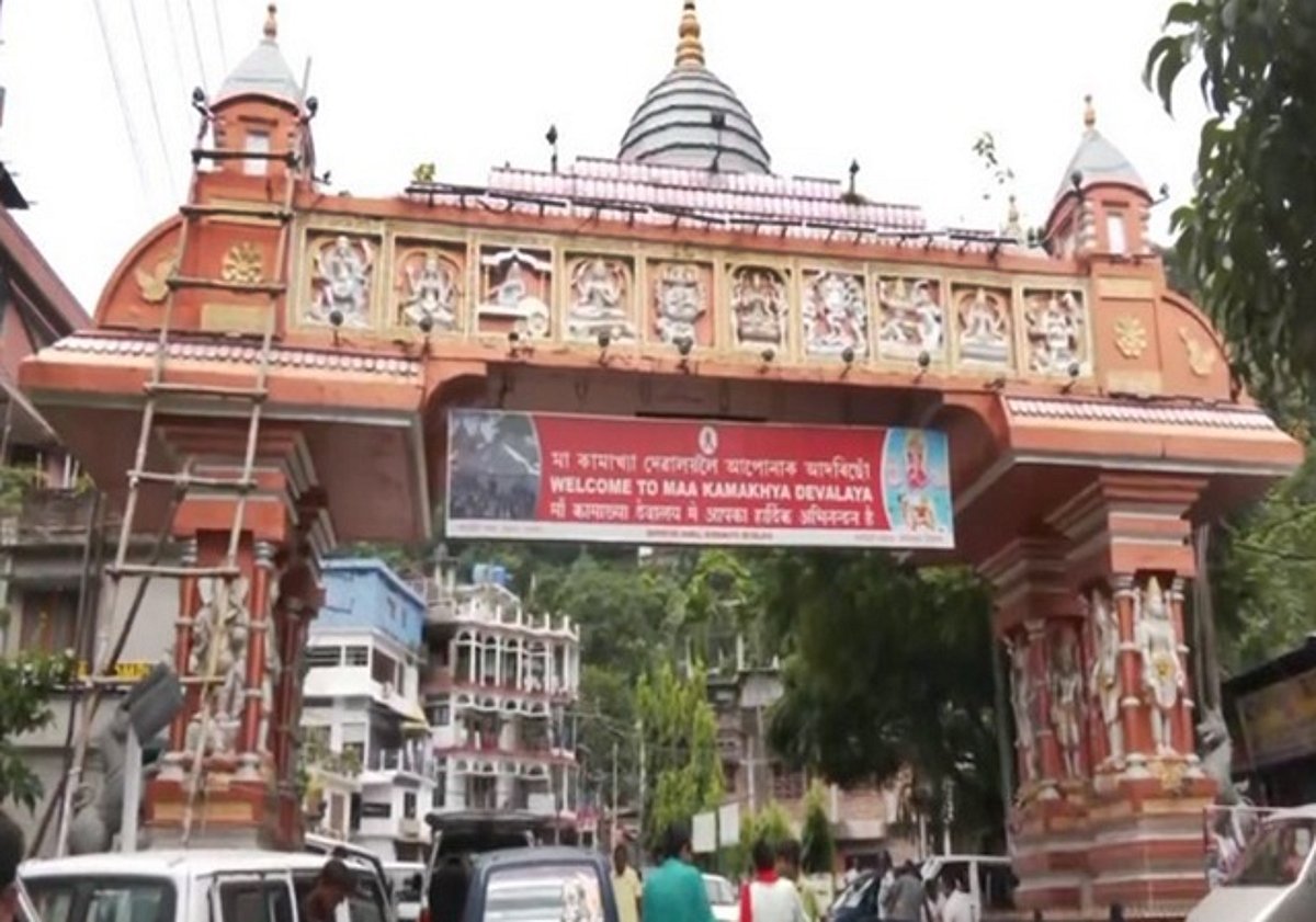 காமாக்யா கோயிலில் கோலாகலமாகத் தொடங்கிய நவராத்திரி விழா!