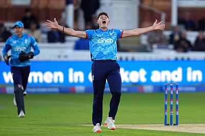 இங்கிலாந்துக்கு 2-ஆவது வெற்றி