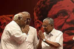 கேரளம்: எஸ்எஃப்ஐ போராட்டத்தில் போலீஸார் தடியடி! கார்கேவுக்கு பினராயி விஜயன் கடிதம்!