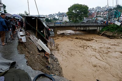 நேபாள வெள்ளத்தில் பலி எண்ணிக்கை உயரும் அச்சம்!
