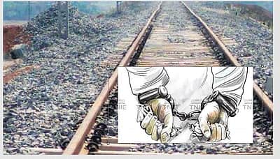 உ.பி.: ரயில் தண்டவாளத்தில் கல் வைத்த நபர் கைது