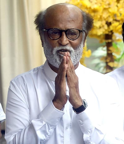 ரஜினிகாந்த் மருத்துவமனையில் அனுமதி: இப்போது எப்படி இருக்கிறார்? 