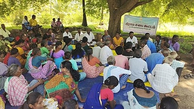 ஊத்தங்கரை ஒன்றிய கிராமங்களில் சிறப்பு கிராம சபை கூட்டம்