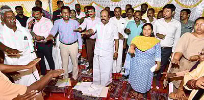 மேலப்பட்டமங்கலம் ஊராட்சியில் கிராம சபைக் கூட்டம்