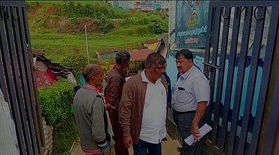 உதகையில் தனியாா் முதியோா் இல்லம் நகராட்சியிடம் ஒப்படைப்பு